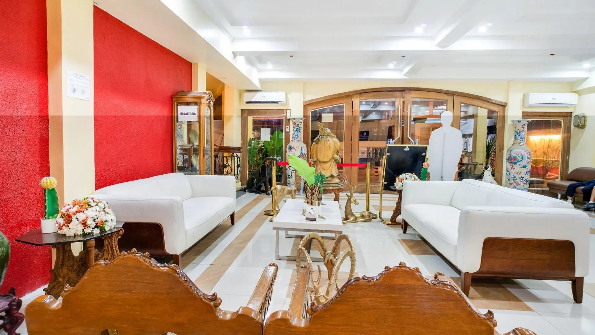 Capital O 460 World Palace Hotel Davao Philippines