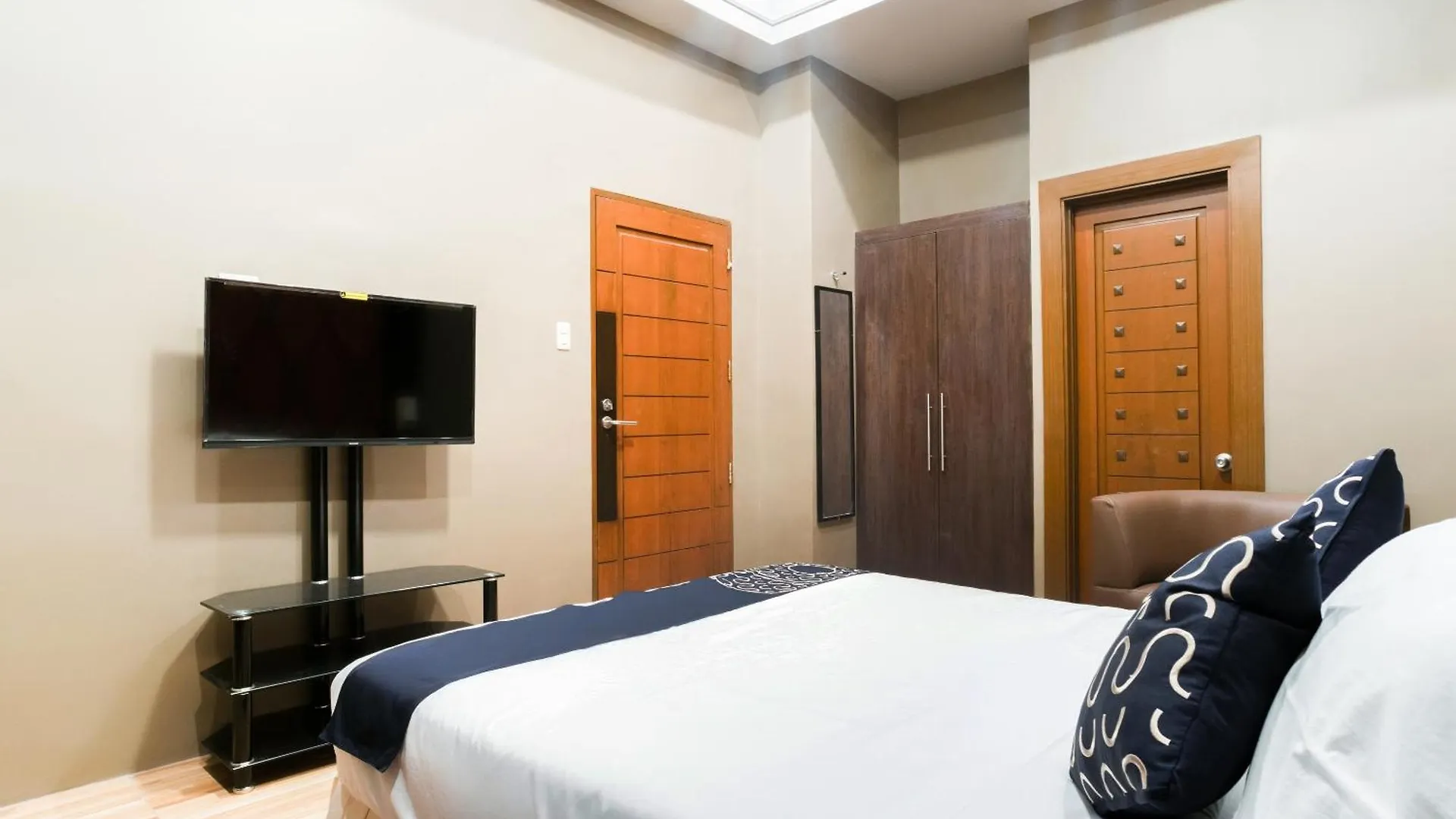 Capital O 460 World Palace Hotel Davao 3*,  Philippines