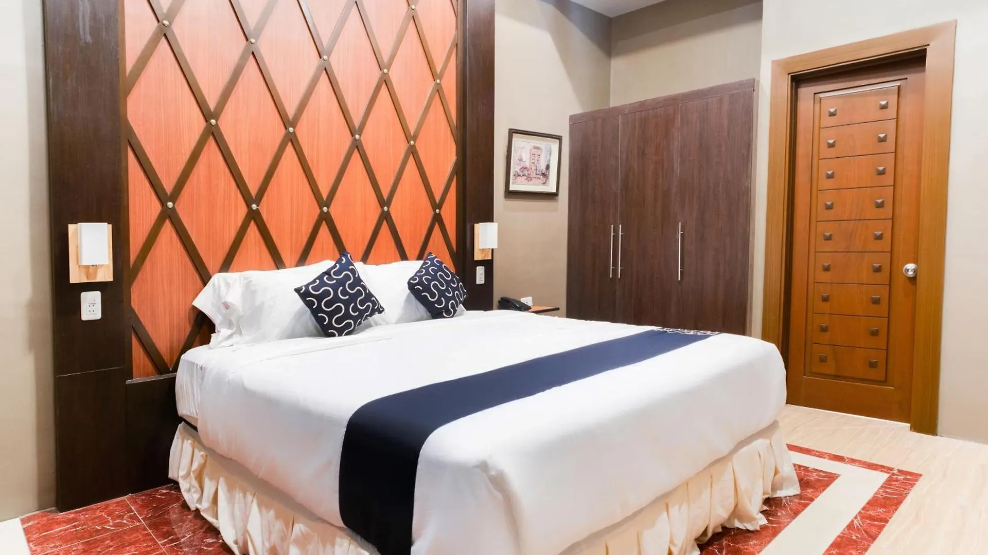 Capital O 460 World Palace Hotel Davao