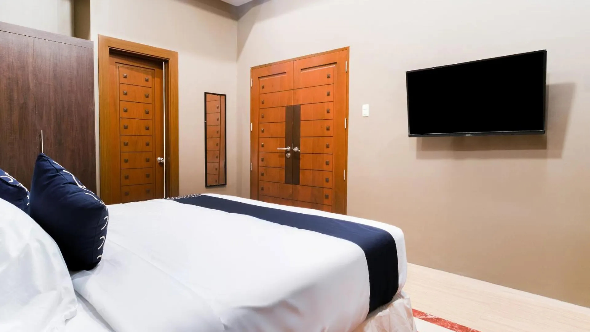 Capital O 460 World Palace Hotel Davao