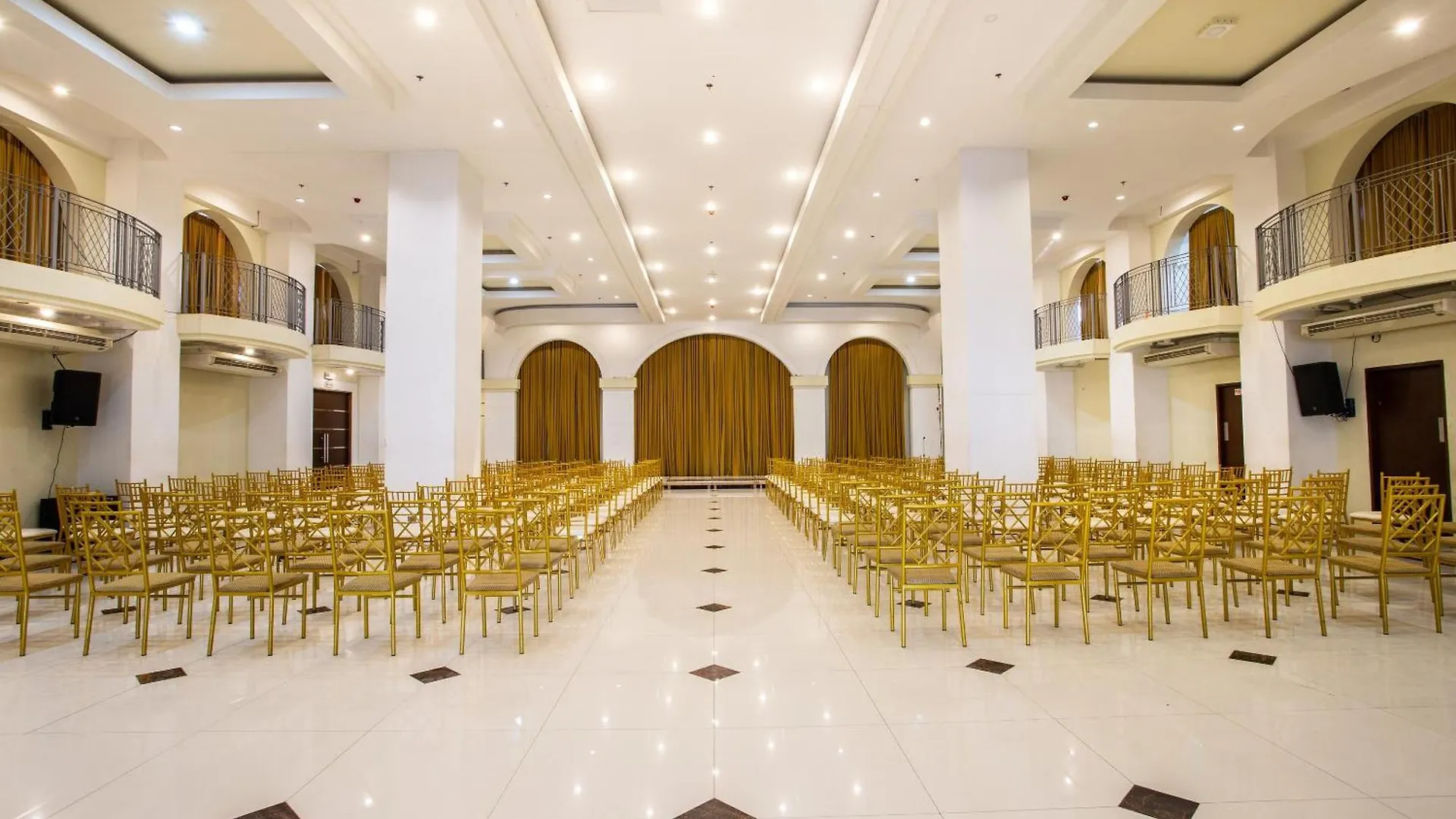 Capital O 460 World Palace Hotel Davao Philippines