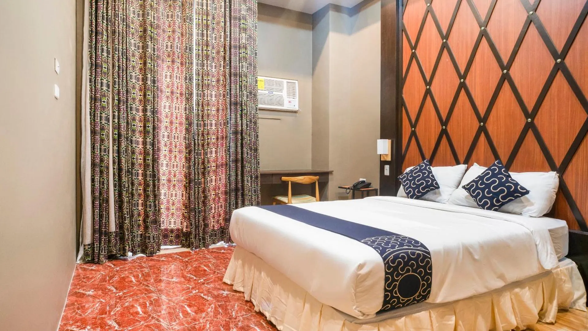 Capital O 460 World Palace Hotel Davao Philippines